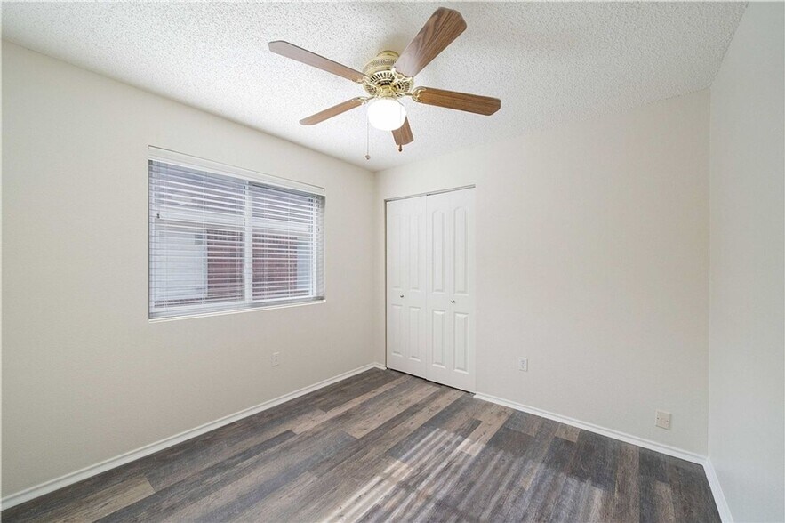 Building Photo - 20902 Gelding Ln