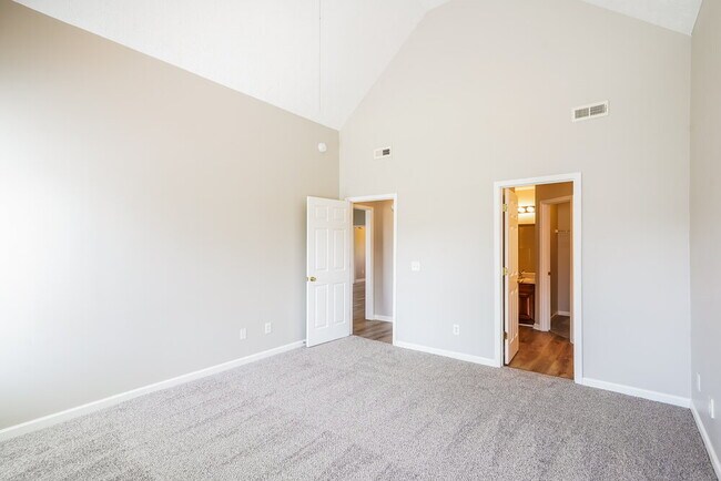 Building Photo - 6006 Boxer Pl