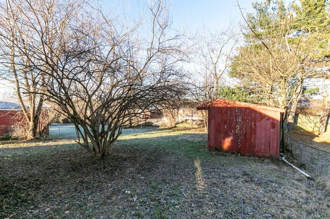 Building Photo - 145 Newcastle St