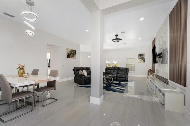 Building Photo - 22497 Vale Ave