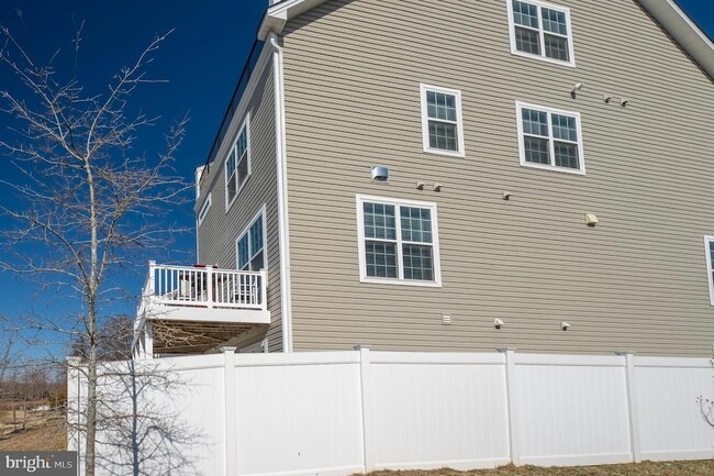 Building Photo - 2762 Lady Slipper Rd