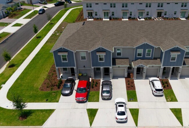 Building Photo - 6159 Park Promenade Way