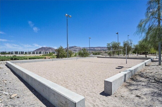 Building Photo - 75 N Valle Verde Dr