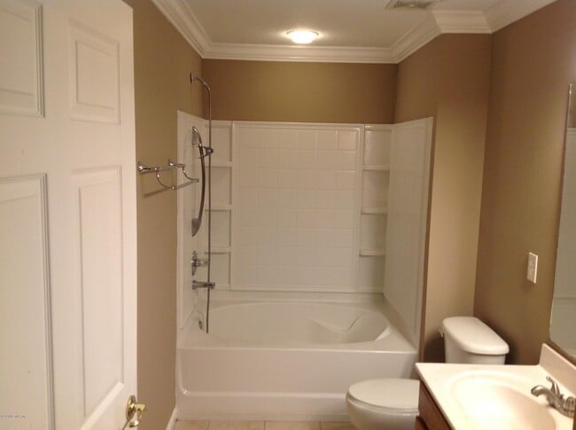 Building Photo - 785 Oakleaf Plantation Pkwy