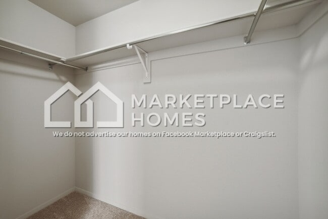 Building Photo - 14910 E 39th St S