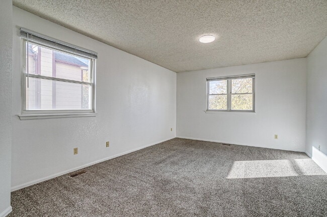 Building Photo - Private Room with a shared bath for Rent in Westminster!!!