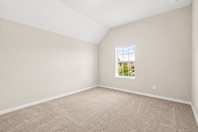 Building Photo - 2203 Rocky Shores Ln