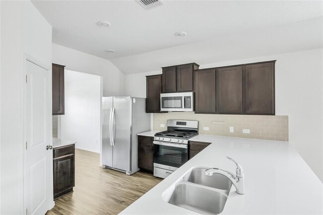 Building Photo - 21316 Quick Fox Dr