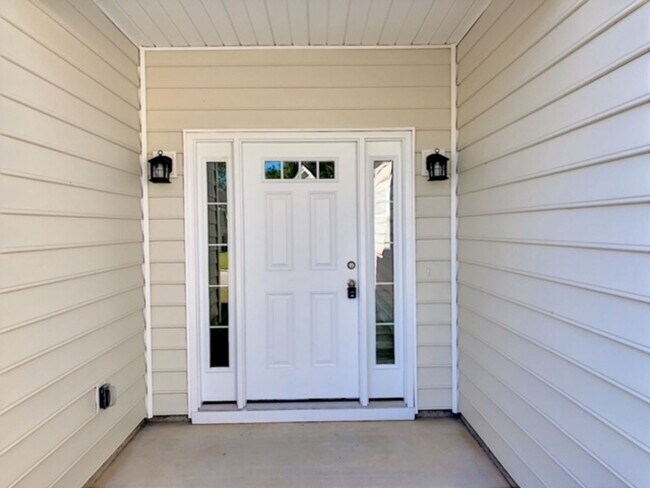 Building Photo - Conway - 3 Bedroom / 2 Bathroom House