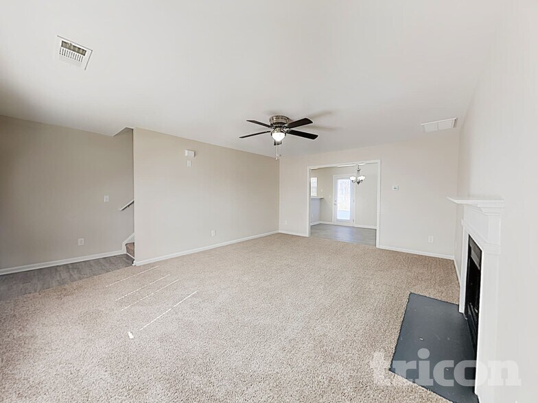 Building Photo - 1481 Mitchell Glen St