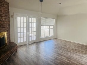 Building Photo - 3907 Windmill St