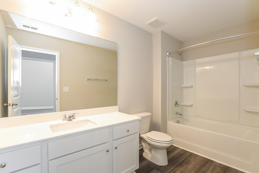 Building Photo - 3964 Kendrick Cir