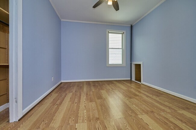 Building Photo - 19 Whittier St