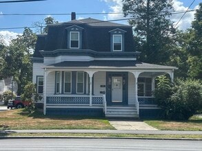 Building Photo - 128 Woburn St
