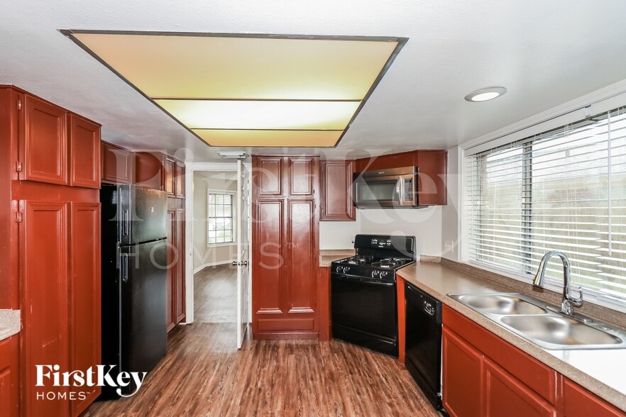 Building Photo - 4119 Tasselwood Ln