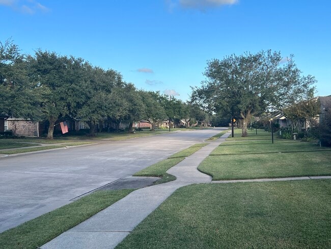 Building Photo - 7955 Pecan Dr