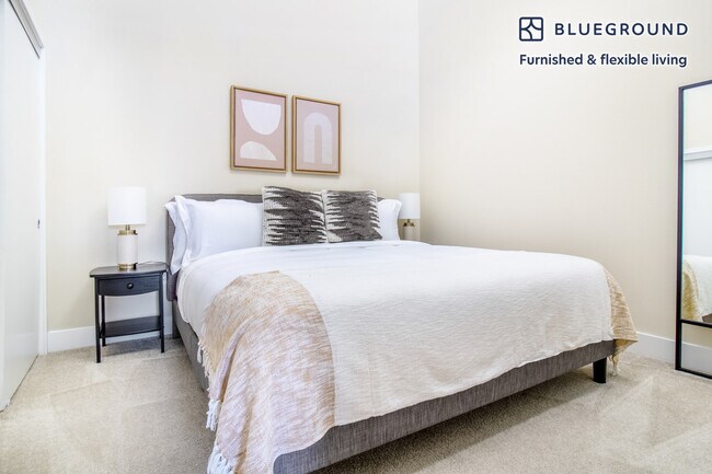 Building Photo - 839 Morrison Park Dr