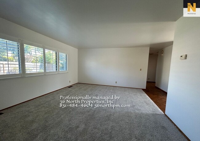 Building Photo - 27 San Felipe Ct