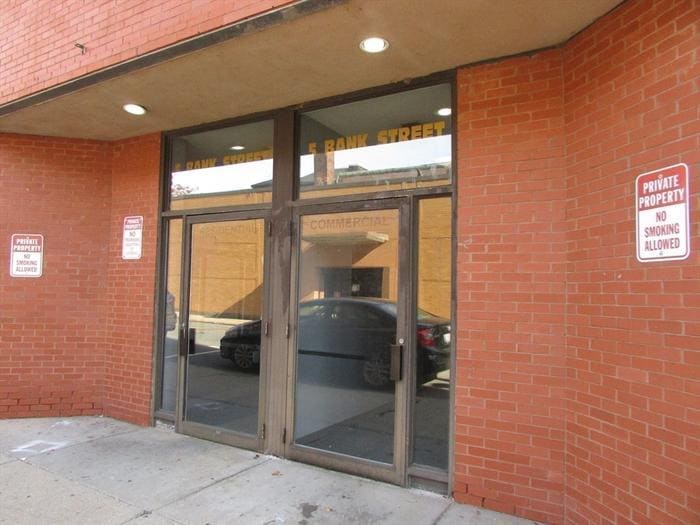 Building Photo - 24 Park St