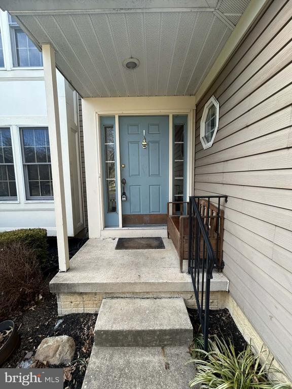 Building Photo - 506 Dunbarton Ct