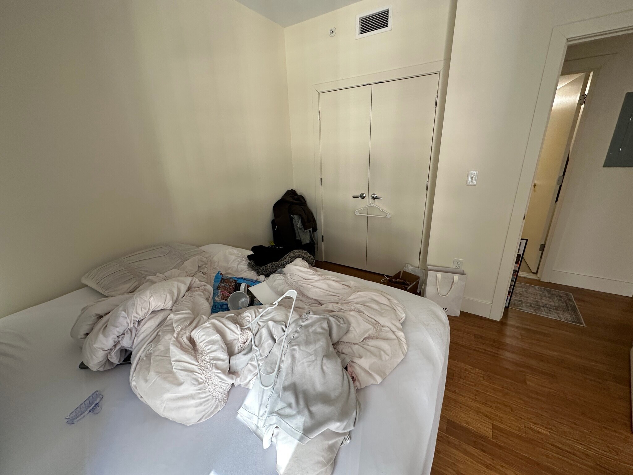 Building Photo - 19 Winter St