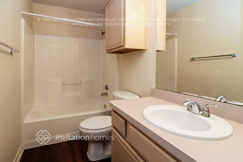 Building Photo - 7614 Maui Ln