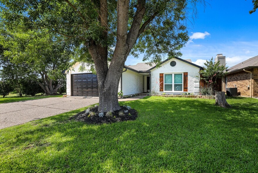 Building Photo - 4120 Ballard Trl