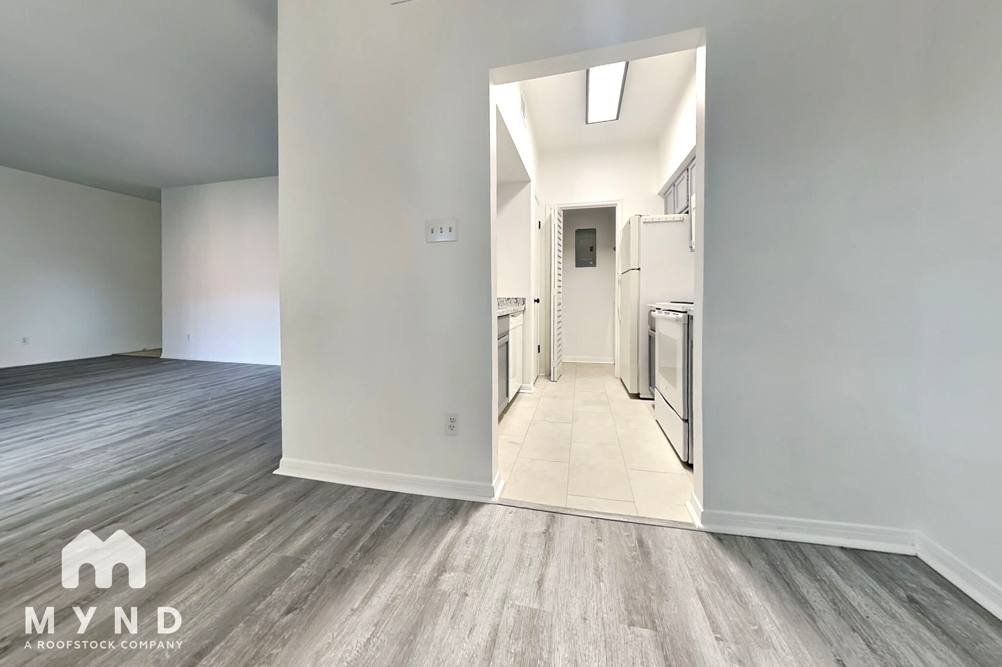 Building Photo - 6500 Harbor Town Dr