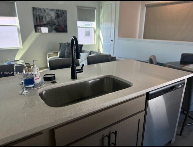 Building Photo - 2952 Embark Trl