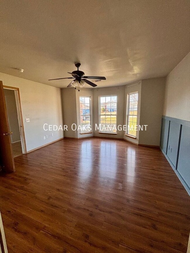 Building Photo - 2520 Mary Phelps Dr