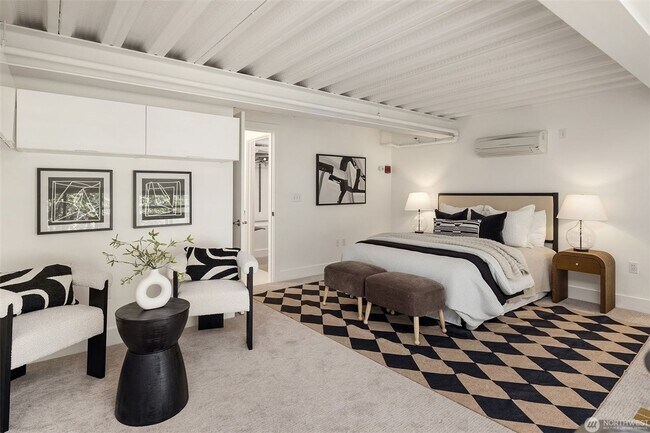 Building Photo - 1Bd/1.5Ba Seattle Condo