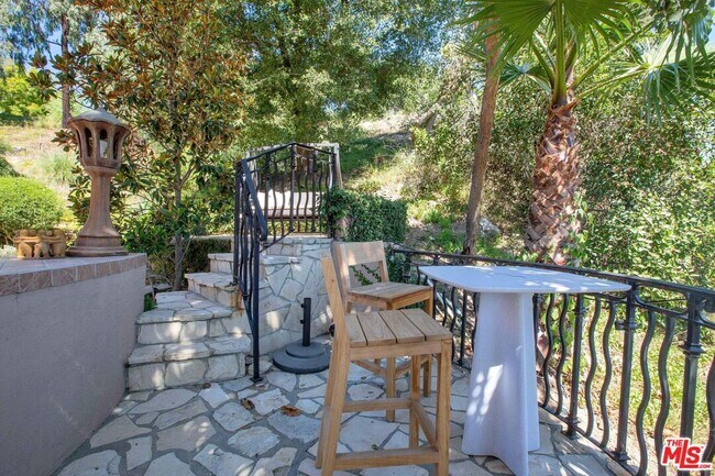Building Photo - 24409 Voltara Ct