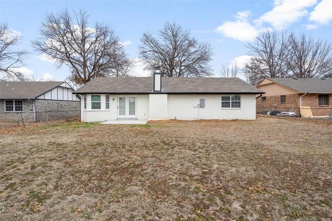 Building Photo - 417 W Birmingham St