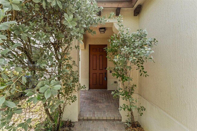 Building Photo - 3855 SW 90th Ave