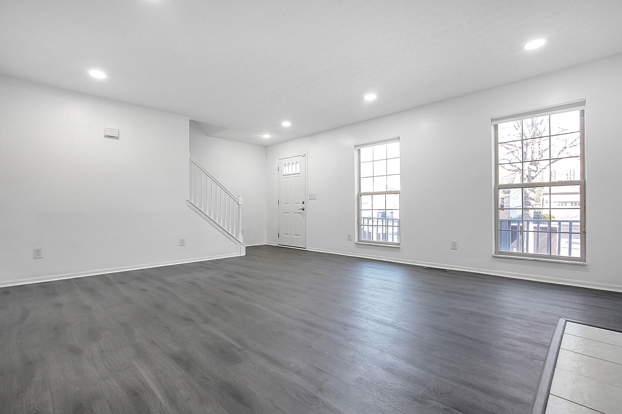 Building Photo - 617 Arden St