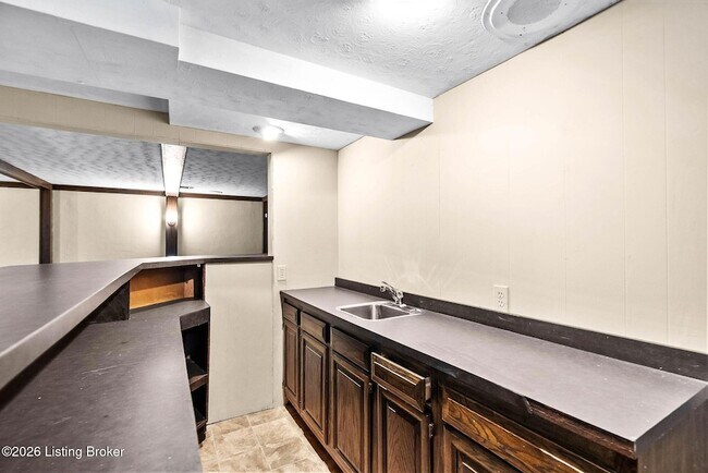 Building Photo - 7506 Pimlico Dr