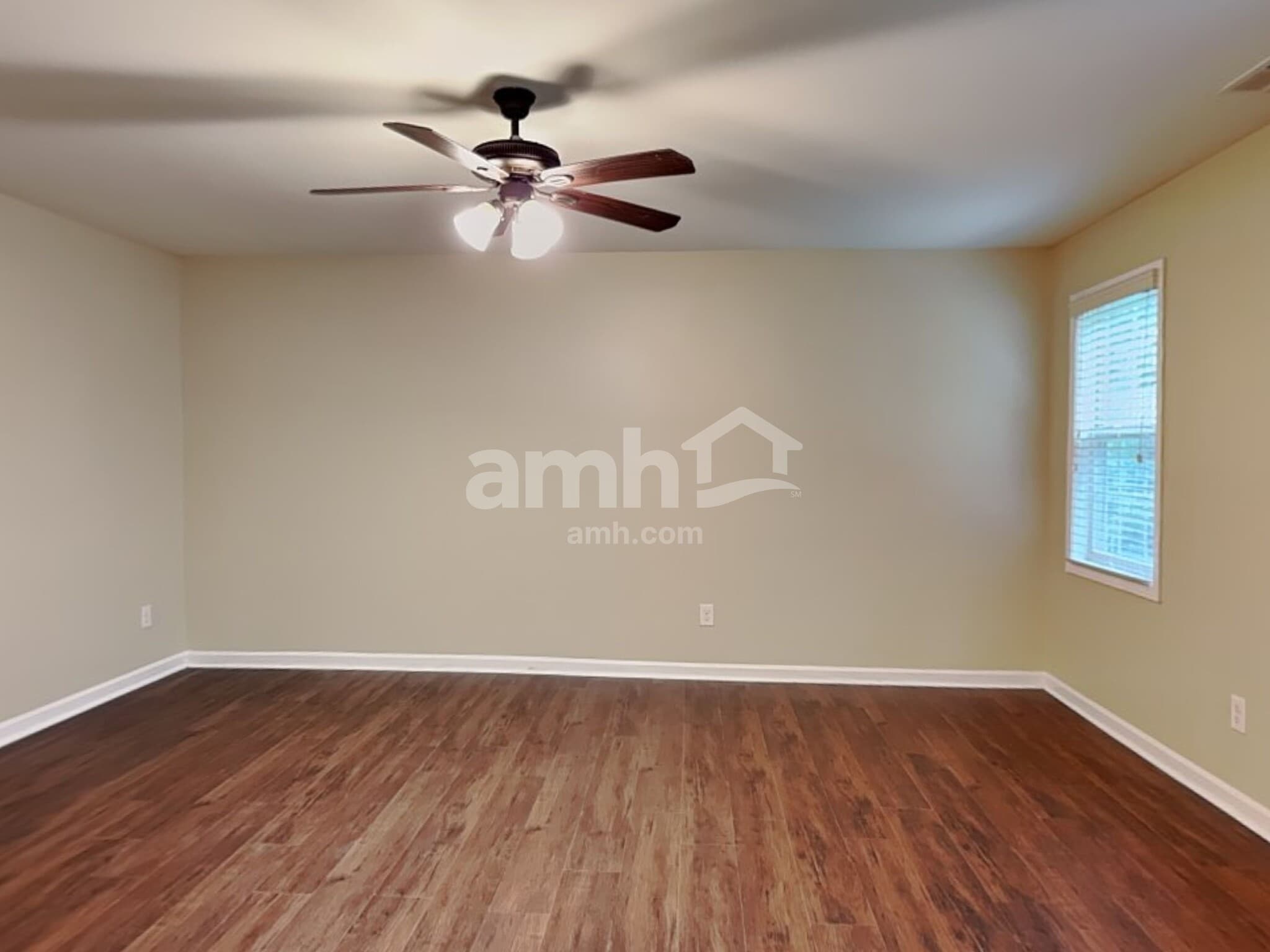 Building Photo - 425 Hardaway Pt