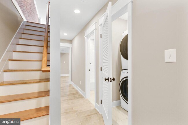 Building Photo - 3129 Fait Ave