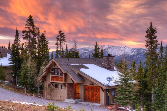 Building Photo - 7 Gambler Dr