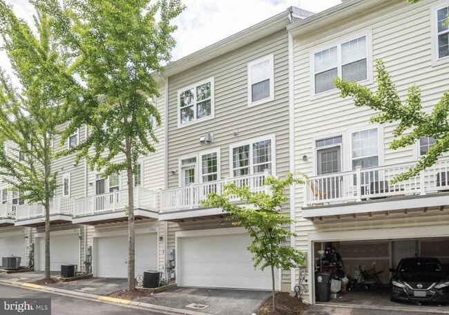 Building Photo - 5412 Lanier Ave