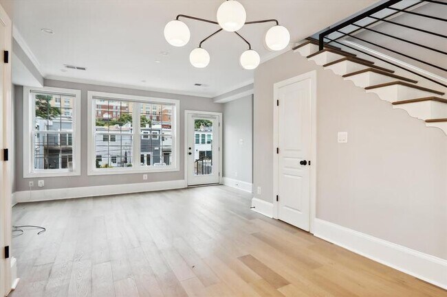 Building Photo - 1541 9th Street Northwest - 2