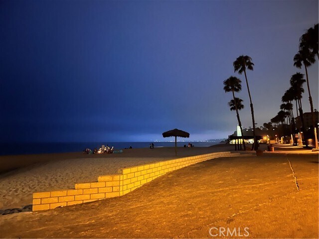 Building Photo - 268 Avenida Montalvo