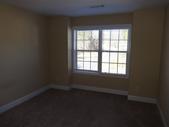 Building Photo - 103 Oakwind Pky