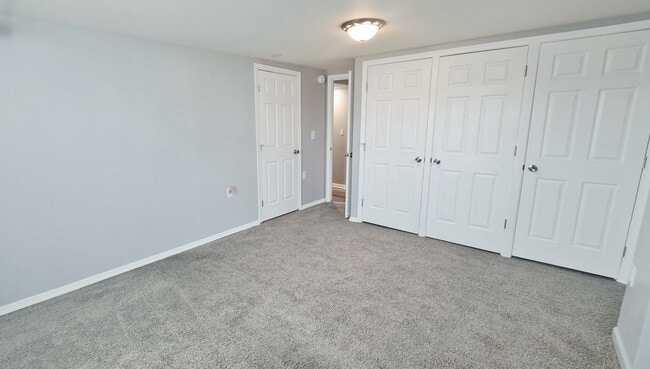 Building Photo - 1 Bed / 1 Bath Apartment