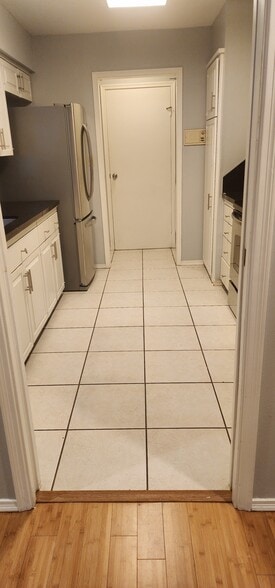 Building Photo - 500 Wichita Ave