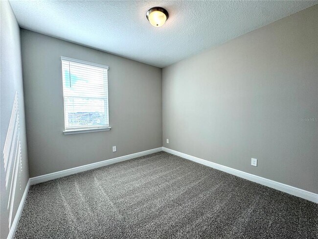 Building Photo - 16526 Silver Brook Wy