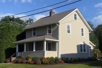 Building Photo - 155 Clinton St