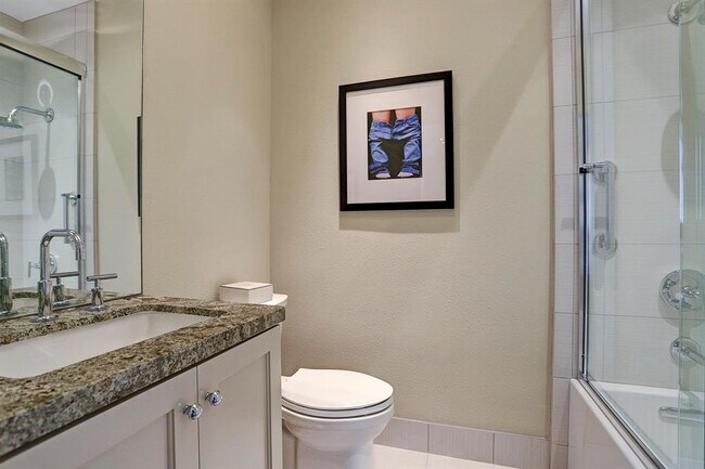 Building Photo - 6700 Belmont St