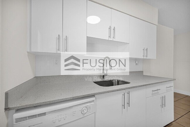 Building Photo - 861 SW 74th Terrace