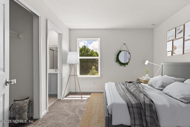 Building Photo - 125 Beach Palm Ct